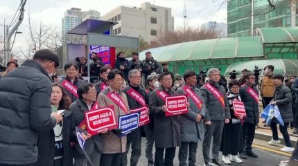 Забастовка медиков в Южной Корее: медсестры вынуждены заменять врачей