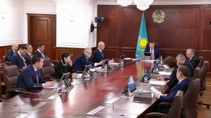 200 тысяч человек и 30 тысяч авто ежедневно едут в Астану: что с этим делать?