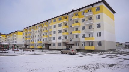 Тараздың тұрғындары үш айдан бері жаңадан алған баспаналарына кіре алмай отыр