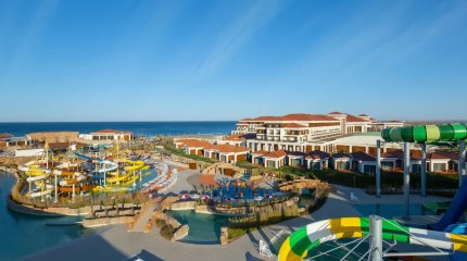 Гибель лебедей в Актау: против отеля «Rixos» завели несколько дел