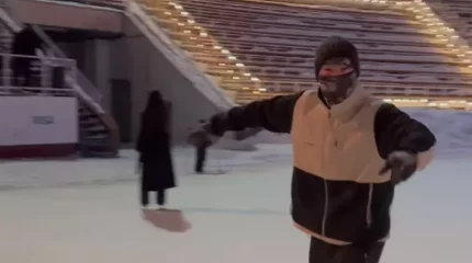 Жаттығу кезінде аяғын жарақаттап алған Шавкат Рахмонов коньки теуіп жүр