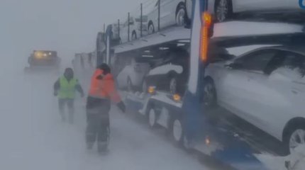 Какие трассы закрыты из-за непогоды в Казахстане