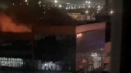 Горит крупнейший вещевой рынок Семея