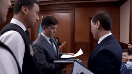 Чиновника задержали прямо во время заседания с акимом Шымкента