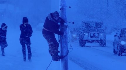 После бурана без электричества более 20 сел Актюбинской области