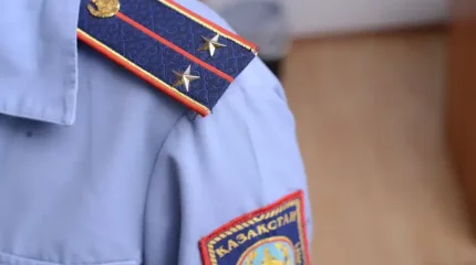 Қарағандыда өзіне пышақ жарақатын салған ауыл тұрғынын учаскелік полицейлер құтқарып қалды