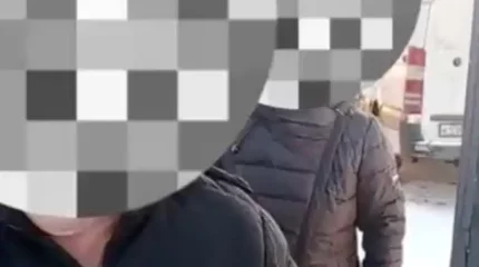 Қостанай облысында күйеуін "қорғамақ" болған әйел полицейлерге соққы жасаған