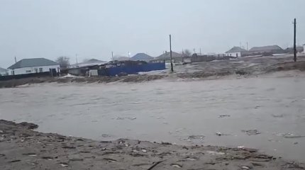 Атырау облысында өзен тасып,  ауылға қауіп төндірді