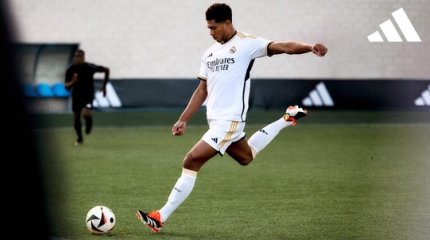 ЕҢ ЖАҚСЫСЫН ТАҢДАҢЫЗ-ADIDAS-ТЫ ТАҢДАҢЫЗ