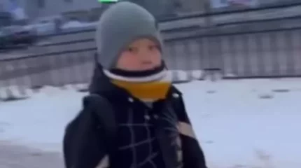 Сабаққа таңғы алтыда бара жатқан оқушы жұртты сүйсінтті