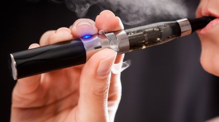 Электронная сигарета довела девятиклассницу до реанимации