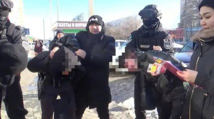 Ақтөбеде студенттерден ақша бопсалаған қылмыстық топ ұсталды