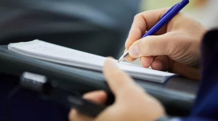 Судья алқабилермен бір бөлмеде қалмауы керек. Депутаттар жаңа норма енгізді