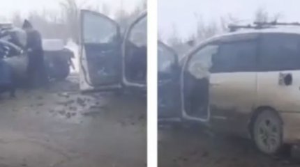 Ақтөбе облысында екі минивэн соқтығысып, сегіз адам зардап шекті