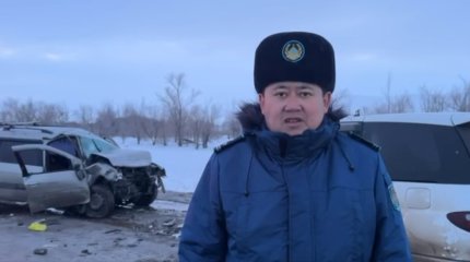 Два злостных нарушителя ПДД устроили жуткую аварию на трассе Самара–Шымкент (ВИДЕО)