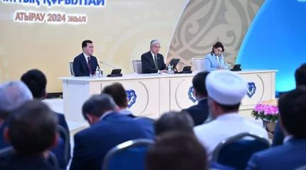 "Соңғы жылдары құрылысқа қажет деген желеумен кейбір жәдігерлеріміз бүлініп жатыр", – Президент