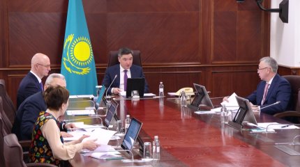 Правительство планирует привлечь свыше 1,6 трлн. тенге на ремонт дорог и теплоисточников