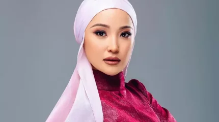 "Ешкім тұрмайды". Мөлдір Әуелбекова 80 млн теңгеге шыққан 7 жасар ұлының пәтерін көрсетті