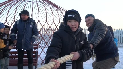 Оралдықтар әке мен бала сайысында бақ сынады
