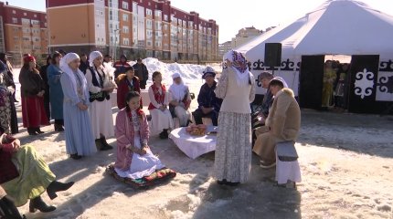 Ақтөбеде ақ халатты абзал жандар наурыз мерекесін атап өтті