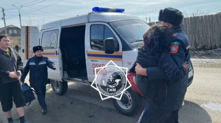 Абай облысында 2 адам өрттен құтқарылды