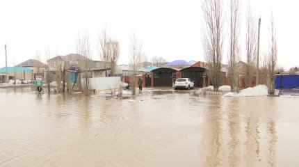 Ақтөбе облысында қарғын су тұрғын үйлер мен аулаларға кірді
