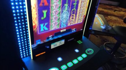 Каждый пятый казахстанец зависим от азартных игр,- депутат