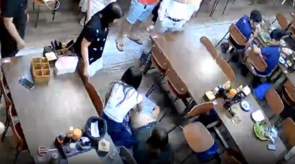 Демалыстағы медбике жүрегі тоқтаған туристі аман алып қалды