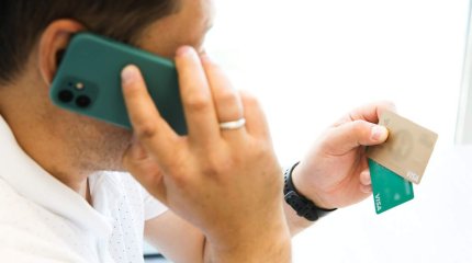 Тараз тұрғыны әпкесінің атына жасырын үш несие рәсімдеген