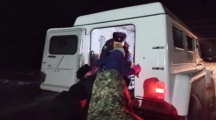 Павлодардағы сауда үйіне жарылғыш зат қойылғаны туралы хабардан кейін адамдар эвакуацияланды