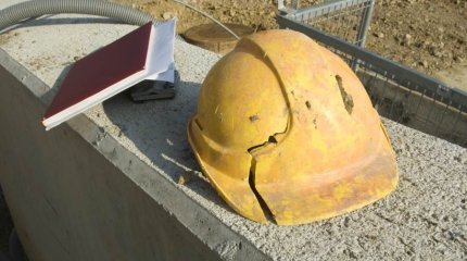 Крановщик погиб на горнорудном предприятии в селе Маралды ВКО