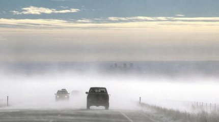 Штормовое предупреждение объявили в десяти регионах Казахстана