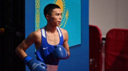 Сәкен Бибосынов лицензиялық турнирдегі бірінші қарсыласын нокаутпен жеңіп шықты