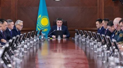 Су басқан өңірлерден 11 мың адам көшірілді: Үкіметте су тасқынының салдарын жоюға арналған басқосу өтті