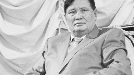 Президент жазушы Сәбит Досановтың жақындарына көңіл айтты