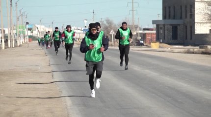 В Жанаозене впервые прошел масштабный марафон по бегу