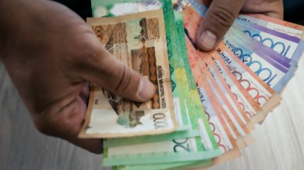 Атырауда емхана қызметкерлері 227 млн теңге жымқырған