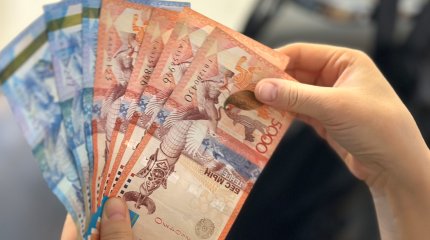 Қай өңірлерде 8 наурызға әйелдерге ақшалай сый берді?