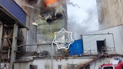 В ВКО горит элеватор с 20 тоннами зерна