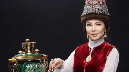 "Екі аяғымды тең басуды үйреніп жүрмін": Тамара Асар су тасқыны кезінде не үшін шаңғы теуіп жүргенін түсіндірді