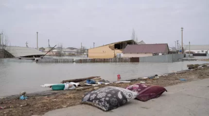 Құлсарыда тасқынның беті қайтып, тұрғындар үйіне оралып жатыр