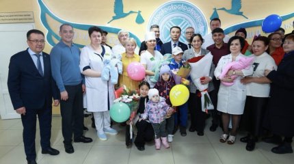 Тройня родилась в костанайской семье