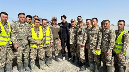 Димаш Кудайберген поблагодарил спасателей Актюбинской области