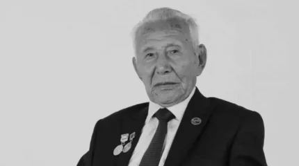 Мемлекет басшысы күйші Әбдімомын Желдібаевтың туыстарына көңіл айтты