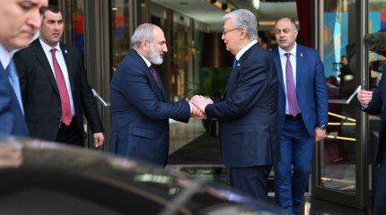 Касым-Жомарт Токаев призвал к скорейшему урегулированию отношений между Арменией и Азербайджаном