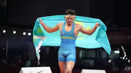 Қазақ балуаны жарақат алған белдесуінде Азия чемпионы атанды