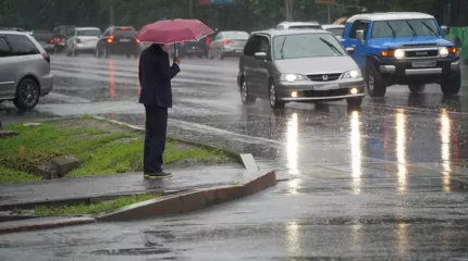 Алматыда толассыз жауатын жаңбырға дайындық жүріп жатыр: әкімдік тұрғындарға үндеу жасады