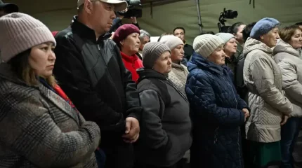 Мемлекет басшысы Қостанай ауданының тұрғындарымен кездесті