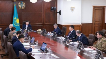 Олжас Бектенов поручил до конца недели выплатить единовременную компенсацию пострадавшим от паводков