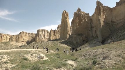 Каньон Ыбыкты-сай в Мангистауской области очистили от мусора